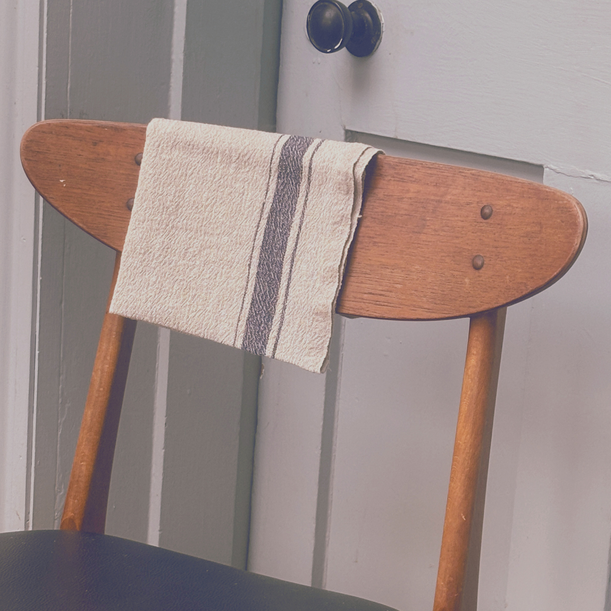 The Vintage Stripe Set – Blue & Turmeric Stripe Linen Towel